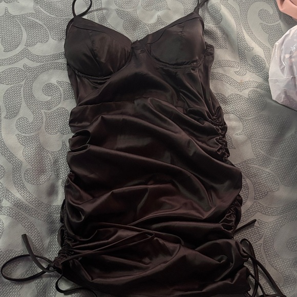 Dresses & Skirts - Elegant Black Satin Dress